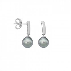 Majorica Earrings...